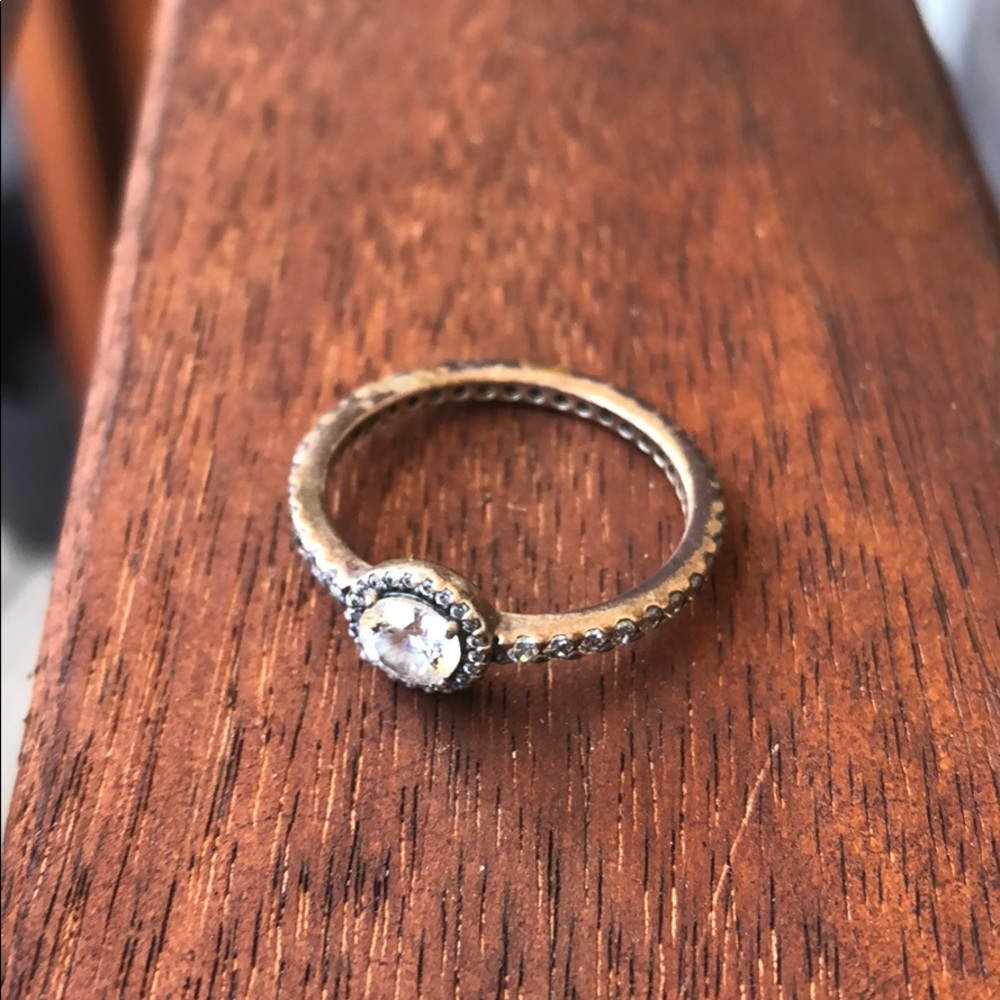 Pandora ring